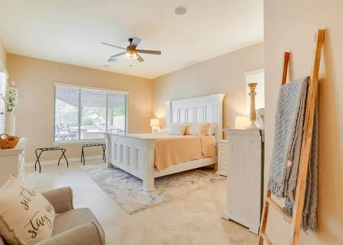 Pool, Hot Tub & Putting Green: Estrella Mtn 4br *